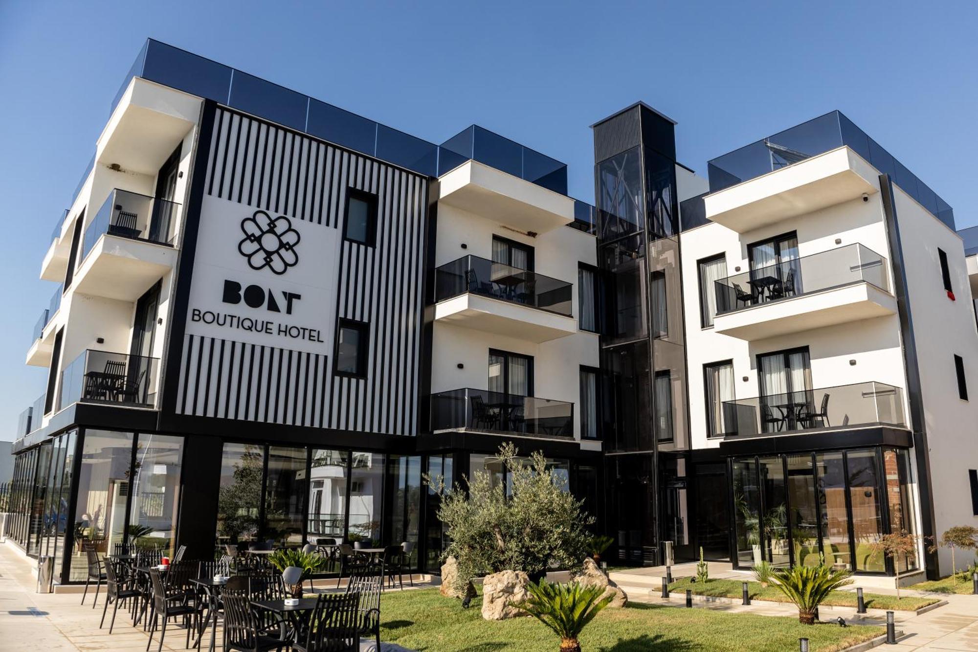 Bolt Boutique Hotel Лежа Экстерьер фото
